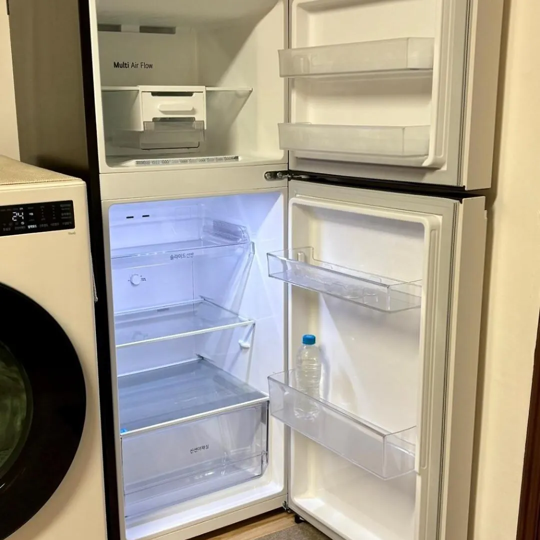 Jeungmi Station 5 Minutes On Foot Apartment Seoul